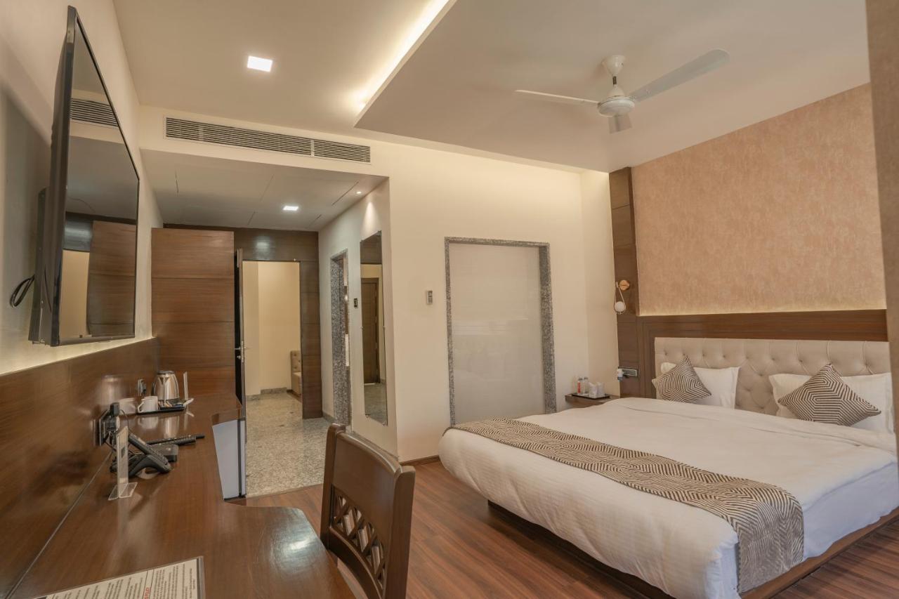 Hotel Stay Casa Бхопал Экстерьер фото